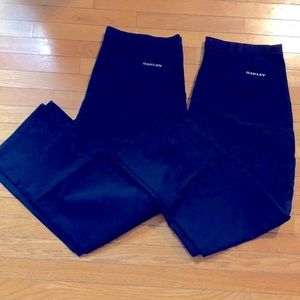 Mens Size 40x34 Oakley Navy Khakis Bundle